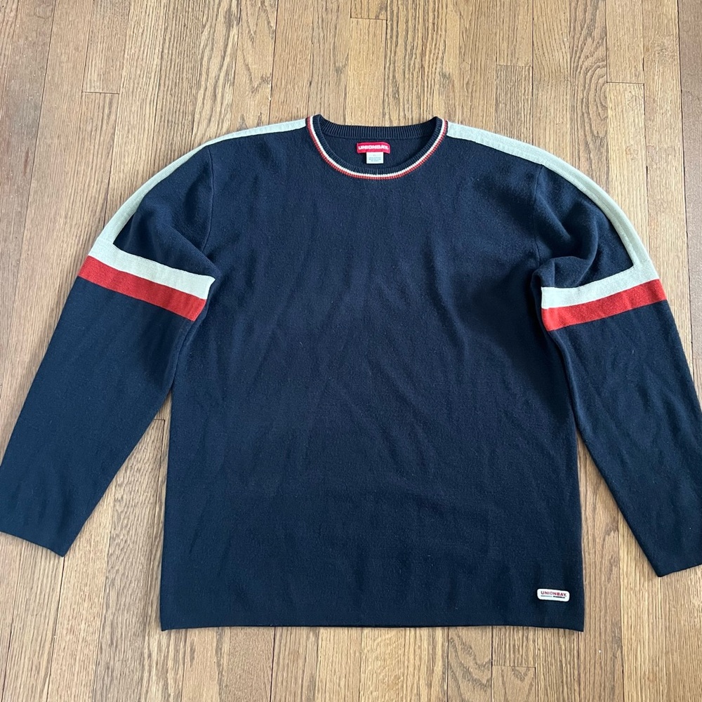 UNIONBAY Black and Red Crewneck Sweater